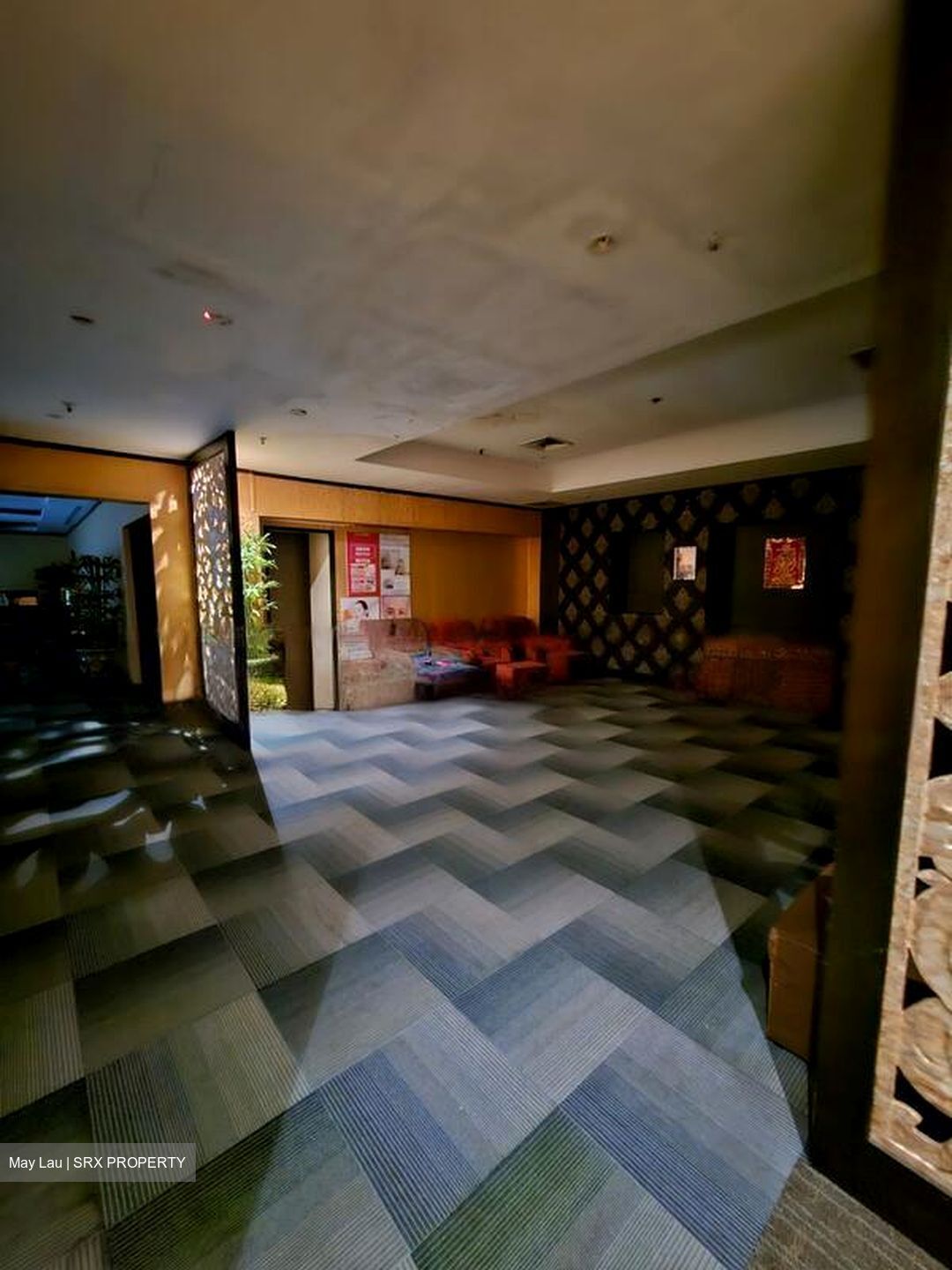 Roxy Square (D15), Retail #453574071